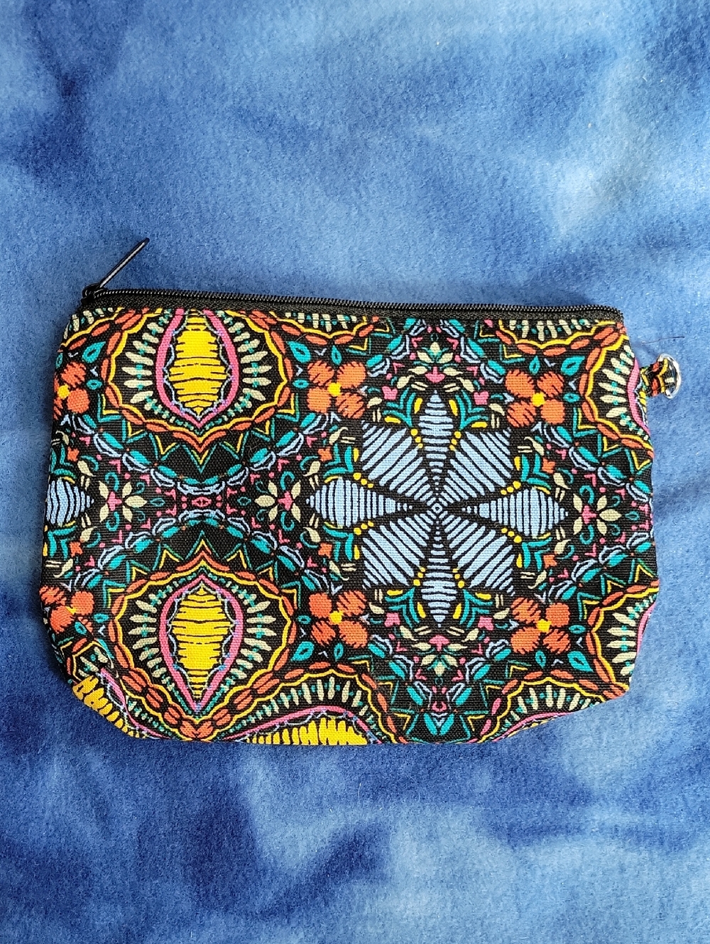 NWOT Thirty One Makeup Pouch